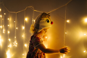 Little child and lights