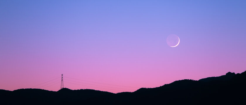moon on the mountain