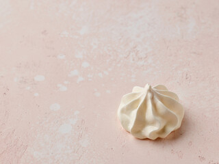 baked meringue cookie