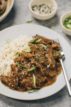 Slow Cooker Korean Beef over Cauliflower Rice