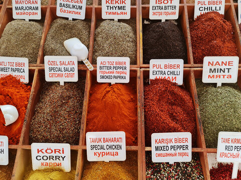 Spices in the Turkish market