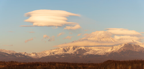 Russia's popular tourist destination, the Kamchatka Peninsula in the Far East. The famous...