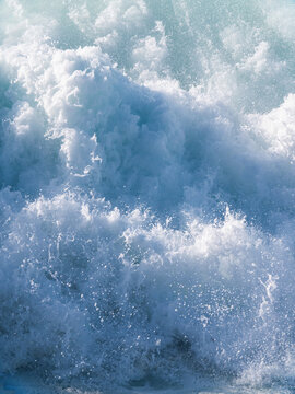 Pattern image of foam from a big wave