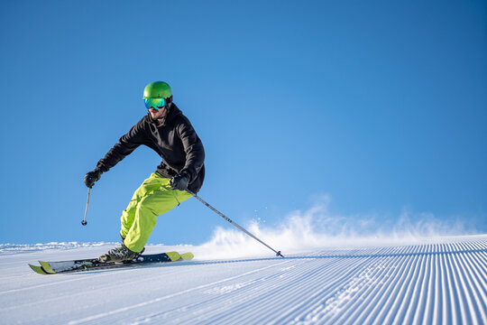 fast skiing