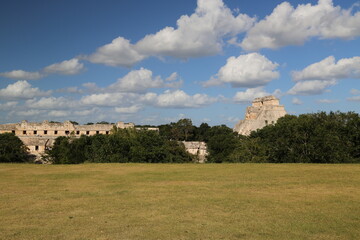 View of the quadrangle of the nuns and the pyramid of the Soothsayer in Uxmal