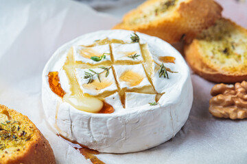 Baked Camembert or Brie with thyme and maple syrup.