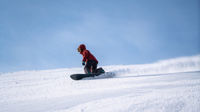 snowboarding 
