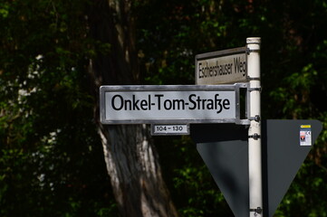 Strassenschild Onkel Tom Strasse im Stadtteil Zehlendorf, Berlin