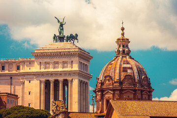 Obraz premium Beautiful panorama view on Altar of the Fatherland and Church of Santi Luca and Martina