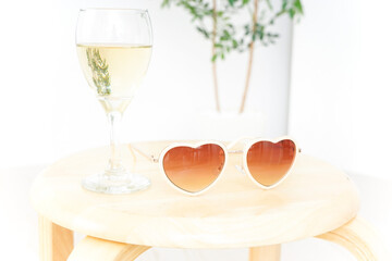 ワイングラス・シャンパンイメージ