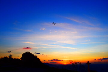 Fototapeta na wymiar sky sunset airplane