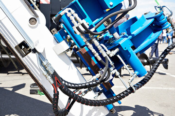 Hydraulic hoses drilling rig