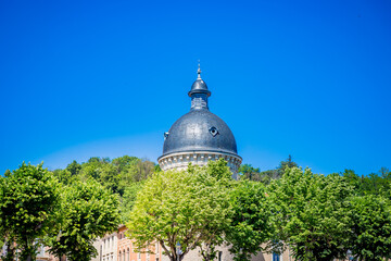 L'H&ocirc;pital Montpensier de Tr&eacute;voux