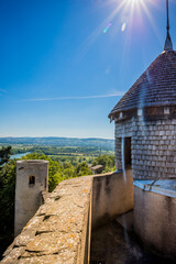 Vue depuis le Donjon octogonale du Château-fort de Trévoux