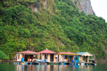 Fototapeta na wymiar Floating Village, Halong Bay, Vietnam