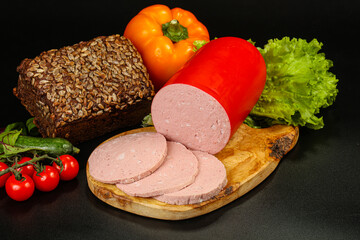 Boiled pork sausages for breakfast