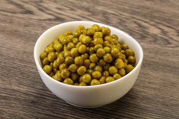 Marinated green pea in the bowl