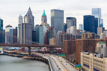 Fototapeta na wymiar Lower Manhattan and freeway along East River, New York City