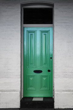 green door