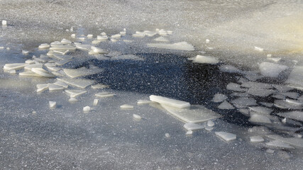 hole in ice
