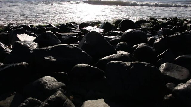 Pedras mar ondas