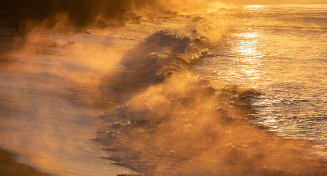 Golden breakers