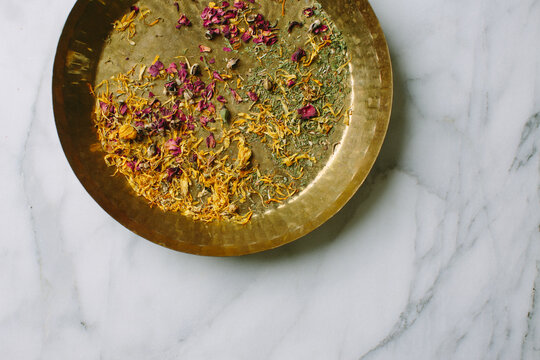 Dried Herbs & Flowers