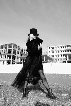 Fototapeta Woman In Black Clothes 