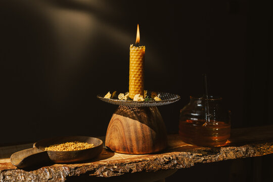 honey candle ritual.