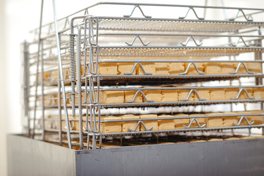 Industrial making of cheese 