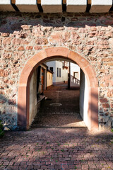 Fototapeta premium Amtsschreiberpförtchen in Gemünden am Main, Germany