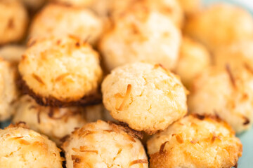 Coconut cookies