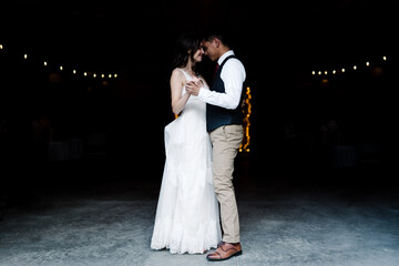 bride and groom first dance 
