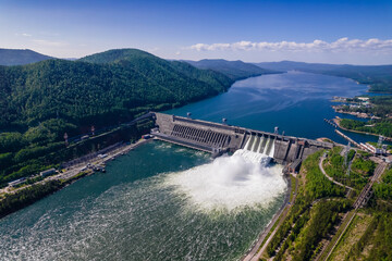  hydroelectric dam on the river,