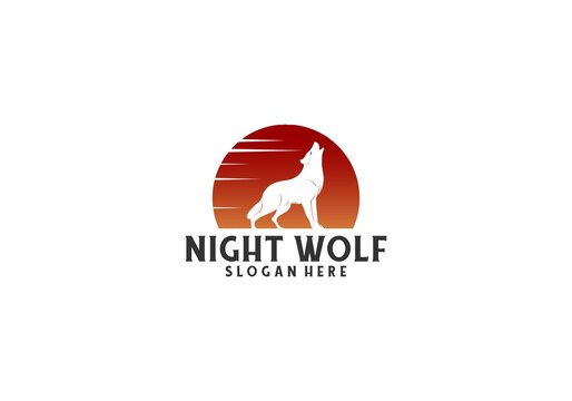 night wolf logo with wolf roaring under the moonlight