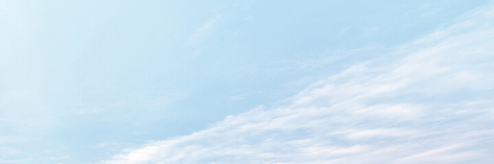 Fototapeta premium Blue sky with white cloud.