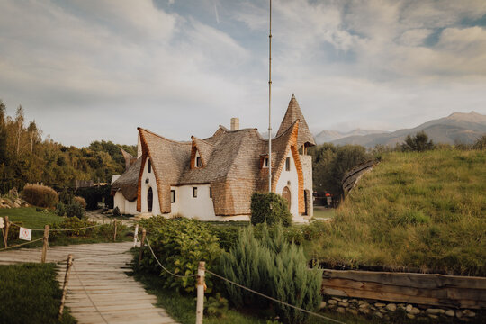 Castelul de Lut Valea Zanelor landmark in Porumbacu de Sus, Romaniaa
