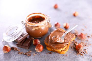 chocolate spread with bread toast
