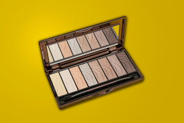 make item eyeshadow powder multi shades with yellow banner
