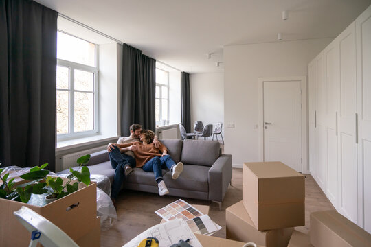  Couple Enjoying Time In Their New Apartment