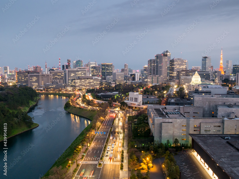 Sticker Beautiful scenery of the Tokyo skyline in Japan