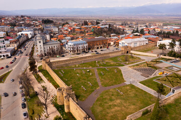 Fototapeta na wymiar Picturesque aerial view of Georgian town of Telavi