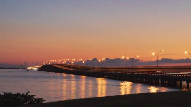 High angle shot of Gandy Bridge in Tampa in Florida at night