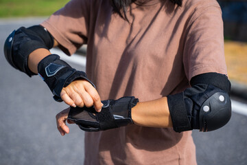 wrist guard elbow pads for safety