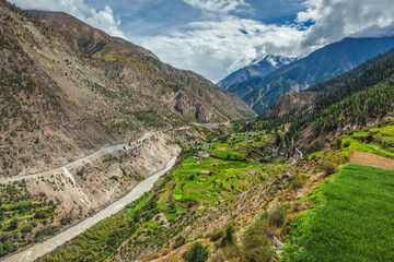 Fototapeta na wymiar Chandra river in Lahaul valley in Himalayas
