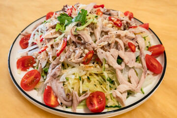 Thai papaya salad