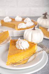 Traditional Autumn Pumpkin Pie