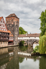 Fototapeta premium Maxbrucke bridge and Henkerturm tower in Nuremberg