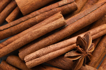 Many cinnamon sticks, closeup view
