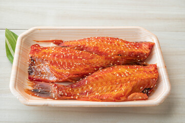 魚の一夜干し　赤魚のみりん漬け
